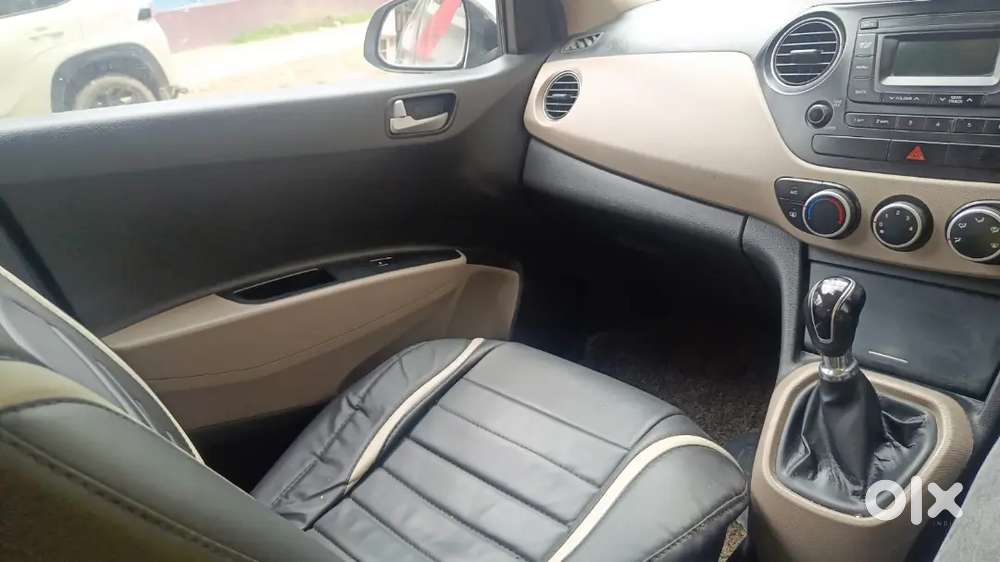 Hyundai Xcent 2017 Diesel Well Maintained,  Second Top Model