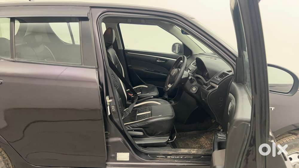 Maruti Suzuki Swift Vvt Vxi, 2016, Petrol