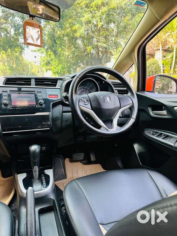 Honda Jazz V Cvt, 2015, Petrol