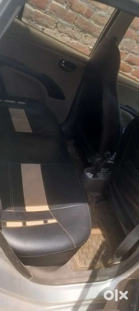 Hyundai I10 2012 Cng & Hybrids 120000 Km Driven