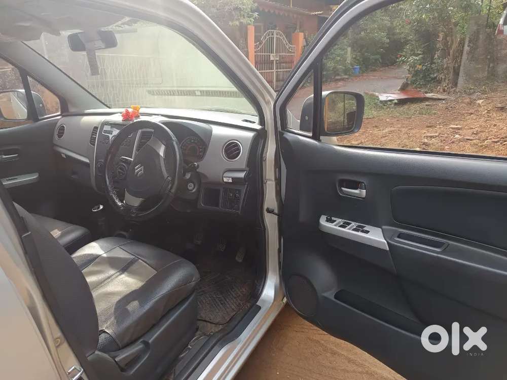 Single Owner, Lady Driven Car, Well Maintained