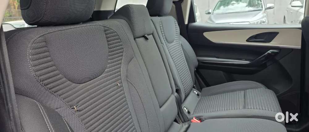 Mahindra Xuv700 2.2 Ax 5 Diesel Mt 7 Str, 2022, Diesel