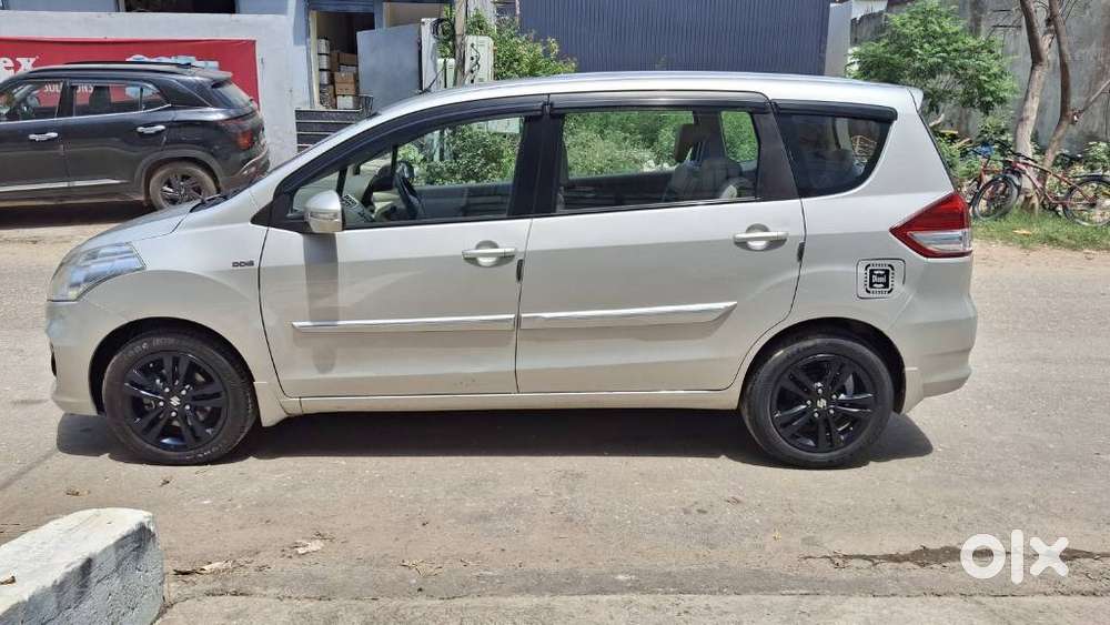 Maruti Suzuki Ertiga 2015-2018 Vdi Abs, 2016, Diesel