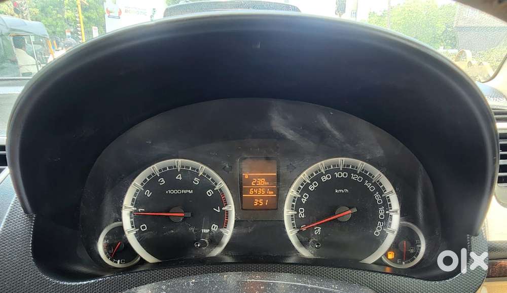 Maruti Suzuki Swift Dzire Vxi 1.2, 2013