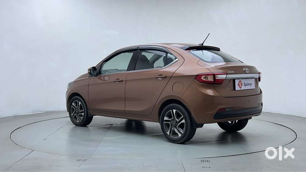 Tata Tigor Xza, 2017, Petrol