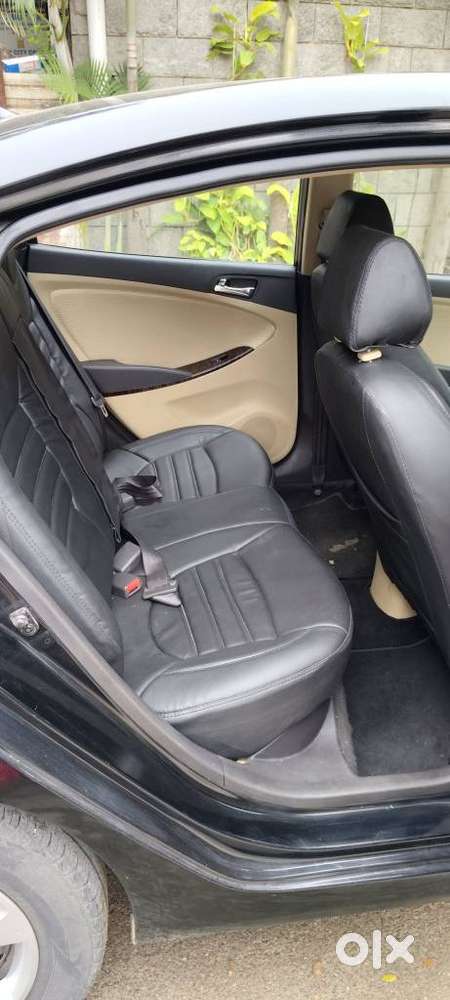 Hyundai Verna Fluidic 1.6 Vtvt Sx Automatic, 2014, Petrol