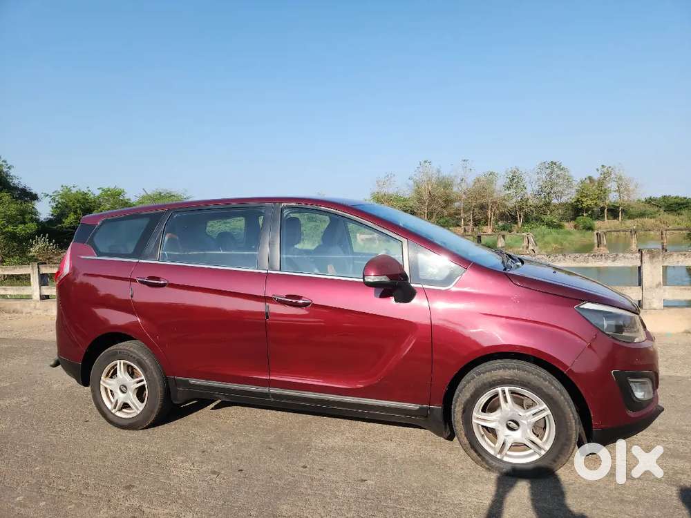 Mahindra Marazzo M6 2018 Diesel Well Maintained