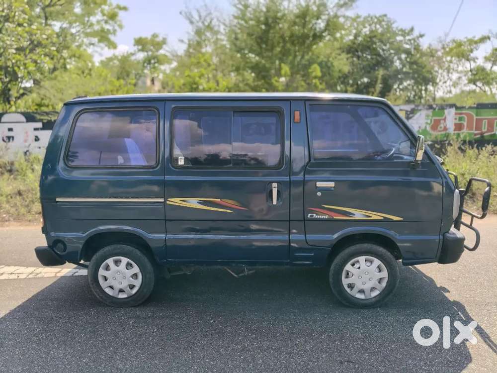 Maruti Suzuki Omni 2010