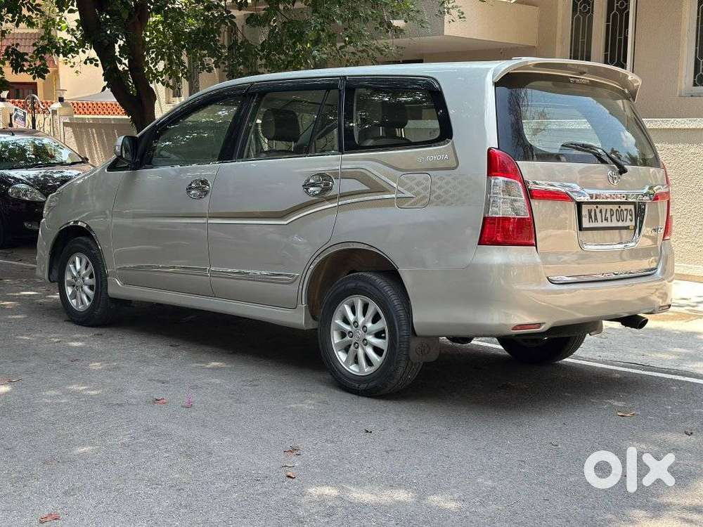 Toyota Innova 2.5 Zx 7 Str Bs-iv, 2013, Diesel