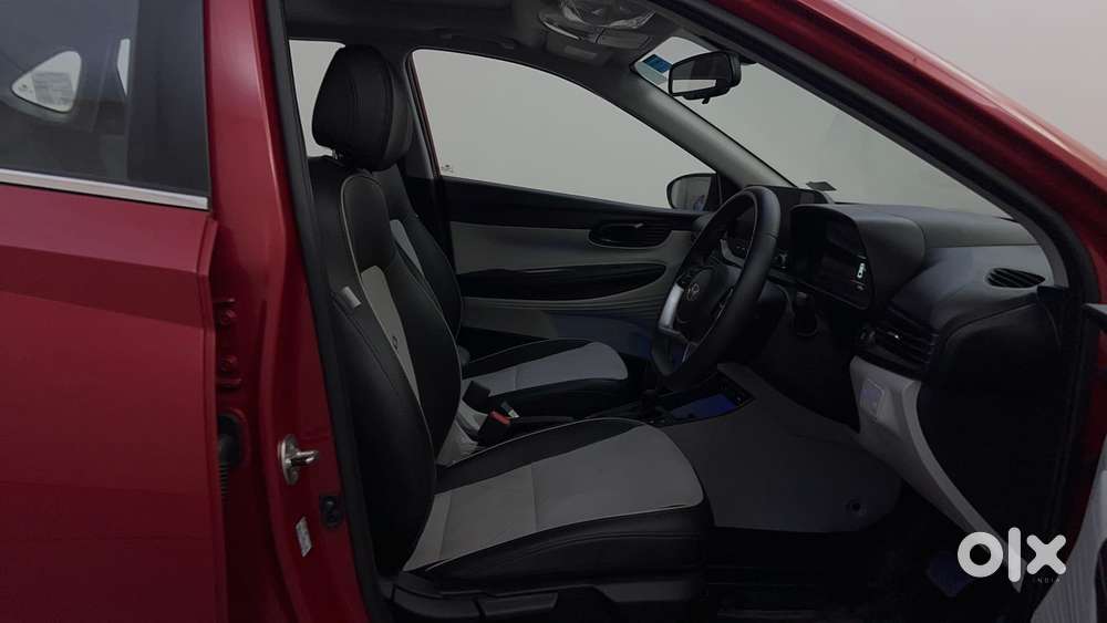 Hyundai New I20 1.2 Asta (o) Ivt, 2023, Petrol