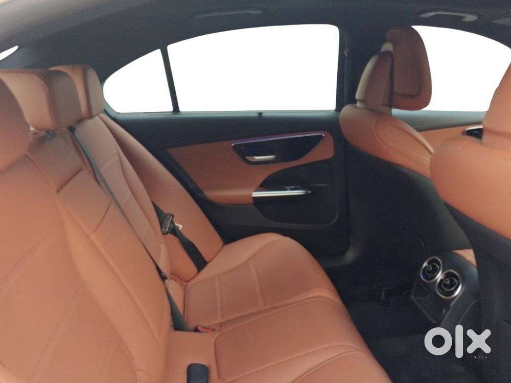Mercedes-benz C-class C 200, 2025