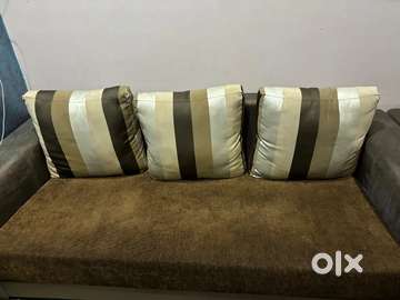 3 2 Maharaja sofa set comfortable couch for sale in good condition Sofa Dining 1793642054