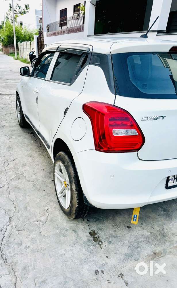 Maruti Suzuki Swift Lxi Option, 2020, Petrol