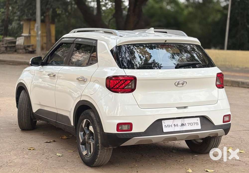 Hyundai Venue Sx (o) Mt 1.5 Diesel, 2021, Diesel