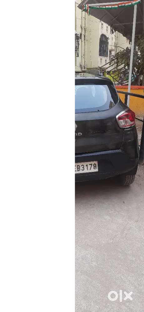 Smooth Car Wit Easy Driving For Immediate Sale ...we R Shifting So