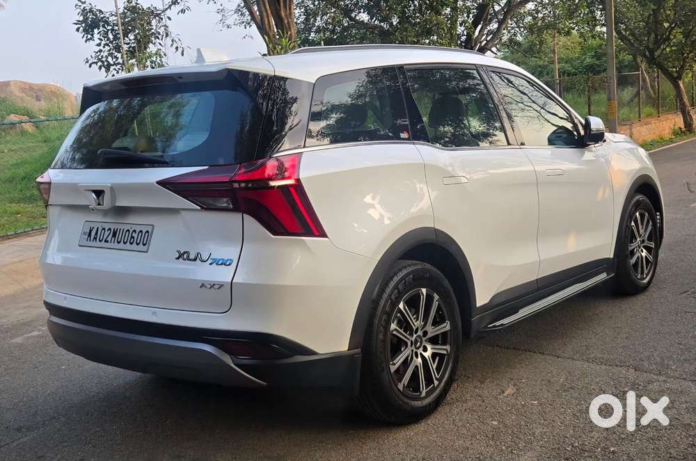 Mahindra Xuv700 2.2 Ax 7 Diesel At Str, 2023, Diesel