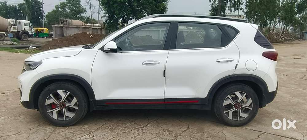 Kia Sonet, 2021, Petrol