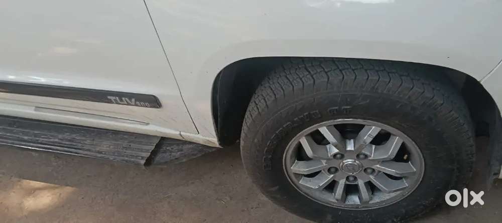 Mahindra Tuv 300 2016 Diesel Well Maintained
