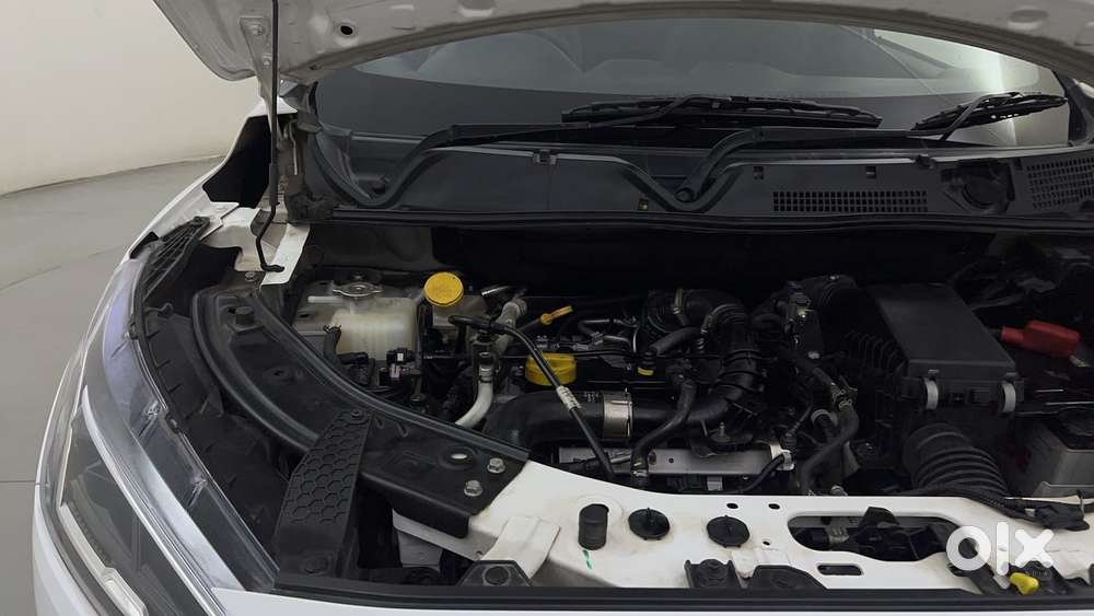 Nissan Magnite 1.0 Xv Premium Turbo Cvt, 2024, Petrol