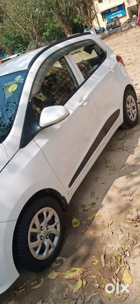 Hyundai Grand I10 2017 Cng & Hybrids 68000 Km Driven