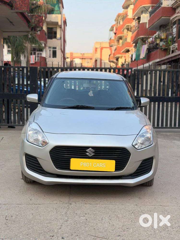 Maruti Suzuki Swift Vxi + Manual, 2018, Cng & Hybrids
