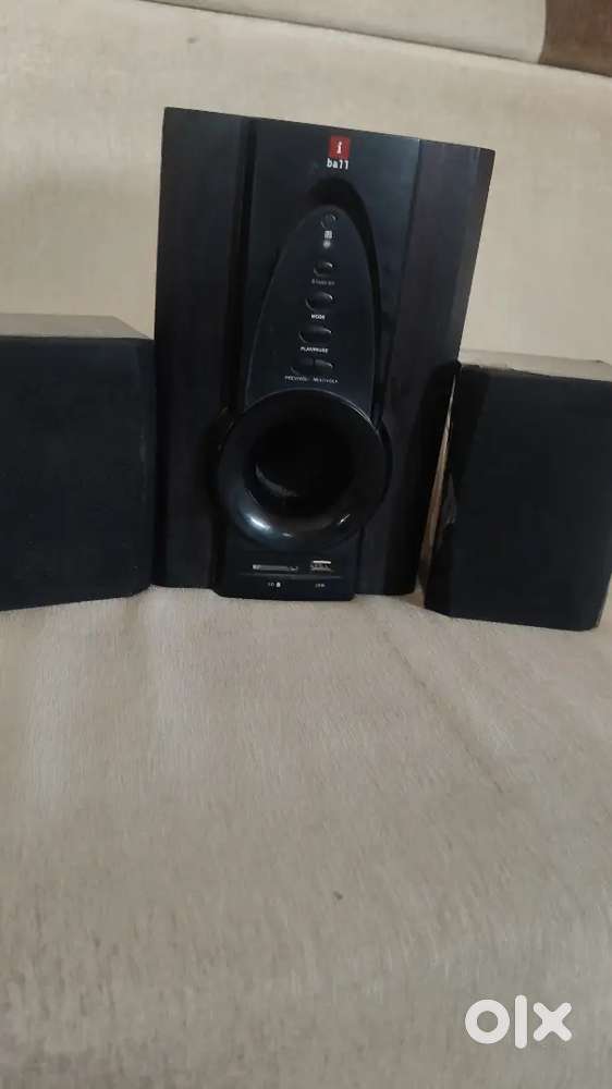 iBall Tarang Speaker &ndash; Old, Partially Working