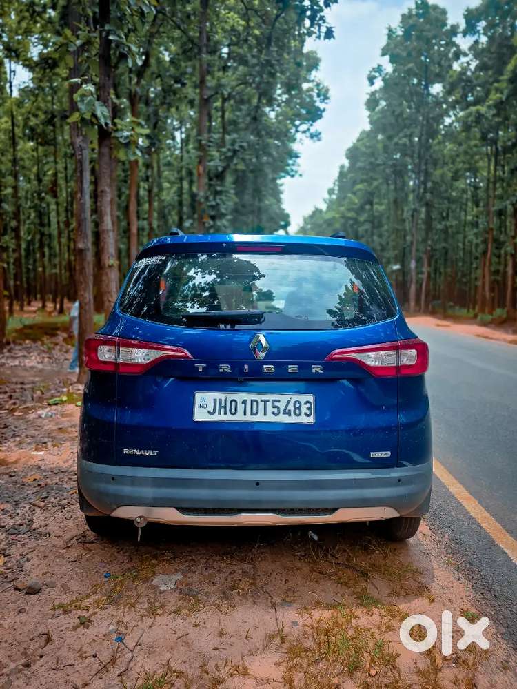 Renault Triber 1.0 Rxz (top) 2019 Petrol