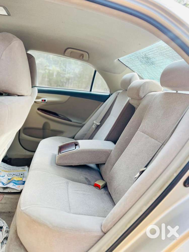 2012 Toyota Corolla Altis