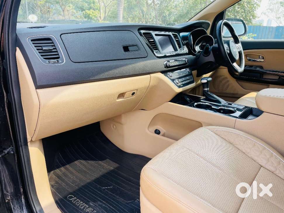 Kia Carnival Limousine Plus 7 Str, 2022, Diesel