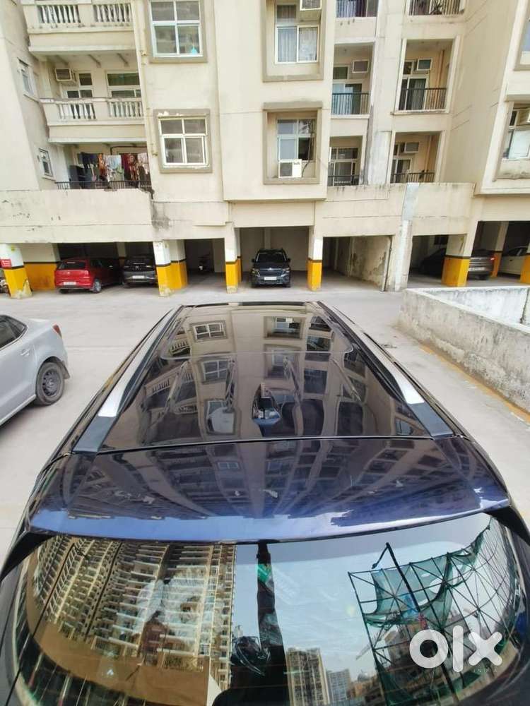 Xuv 700 Ax 7l, Top Variant, Petrol, 2023