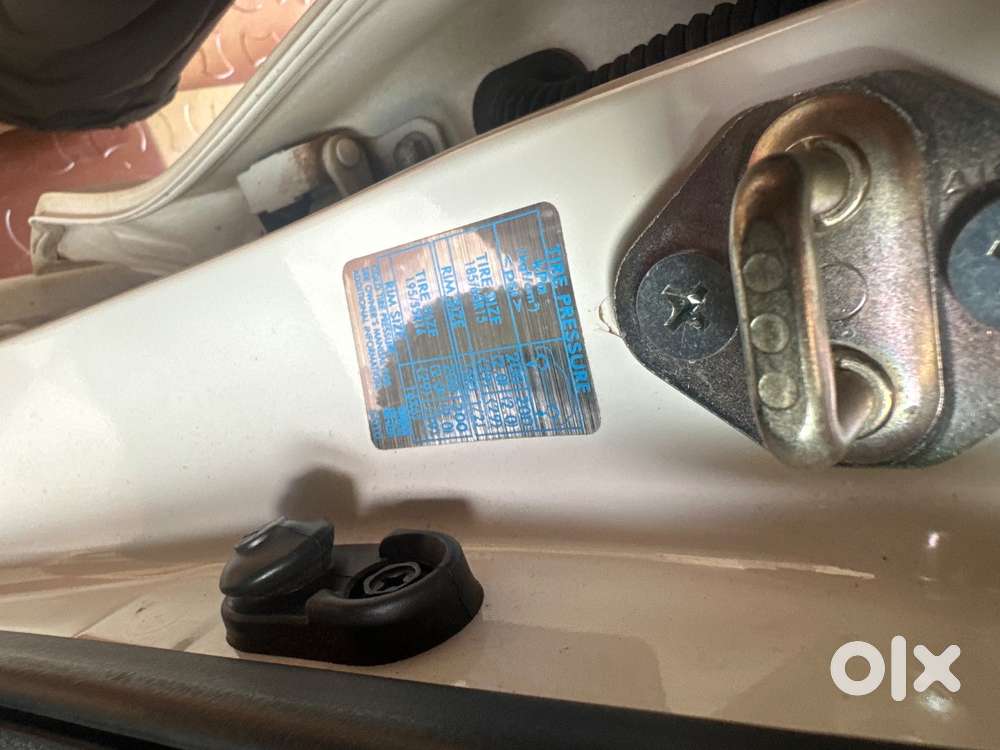 Toyota Glanza 2022 Petrol 42800 Km Driven