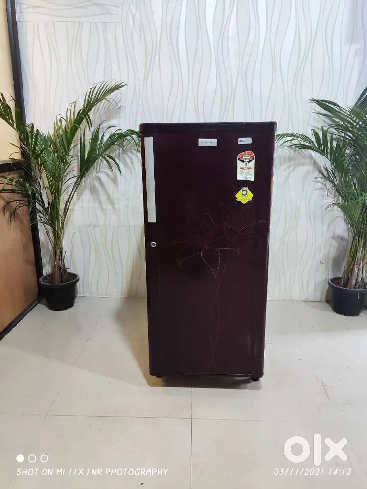 Electrolux 5 Star Single door refrigerator 190 litre perfectly working