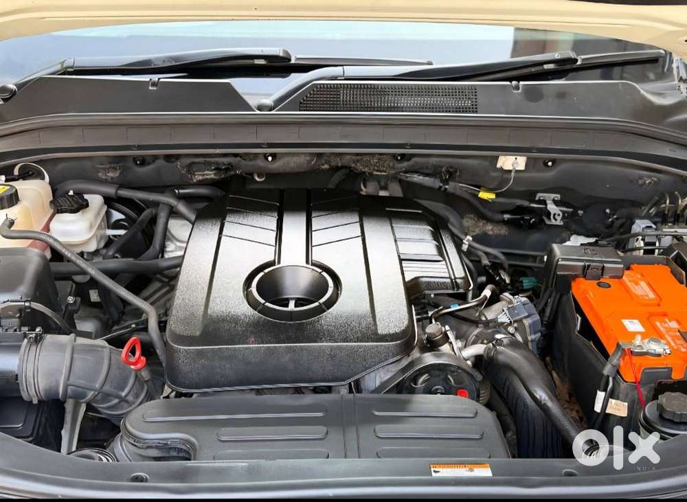 Mahindra Alturas G4 4x2 At, 2020, Diesel