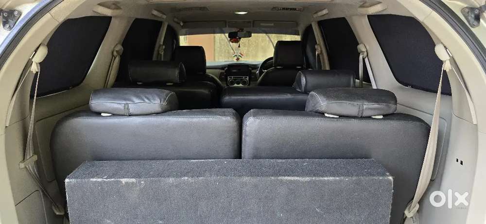 Toyota Innova 2013