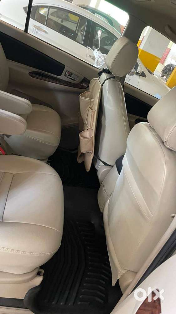 Innova 2.5v