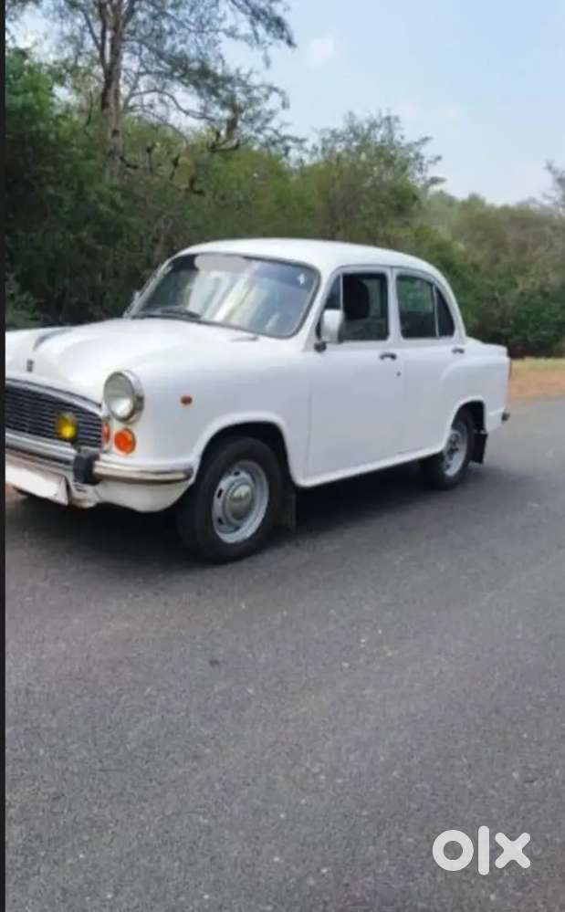 Ambassador Ambassador 1995