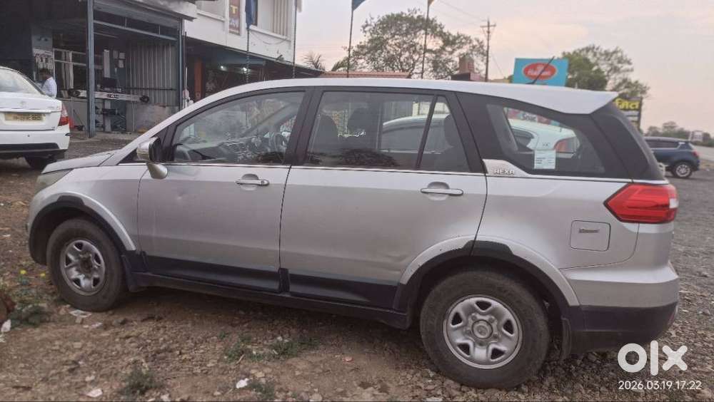 Tata Hexa Xm