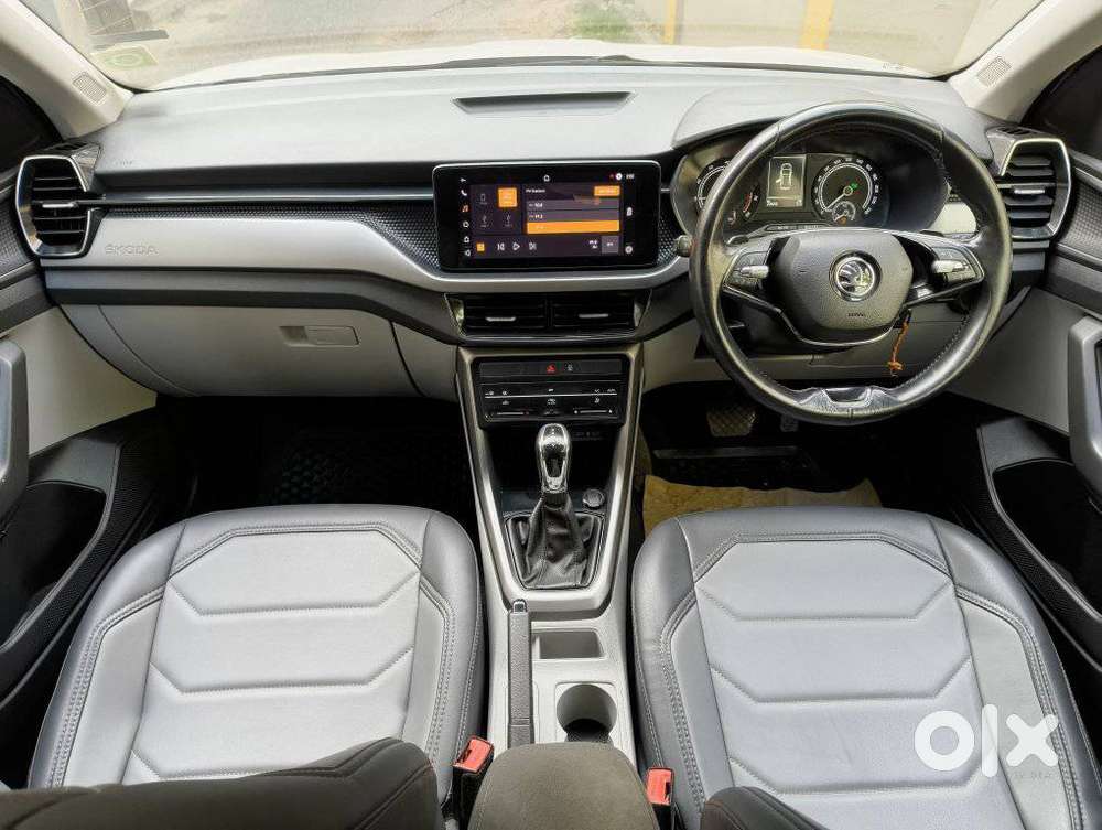 Skoda Kushaq 1.0 Tsi Ambition, 2022, Petrol