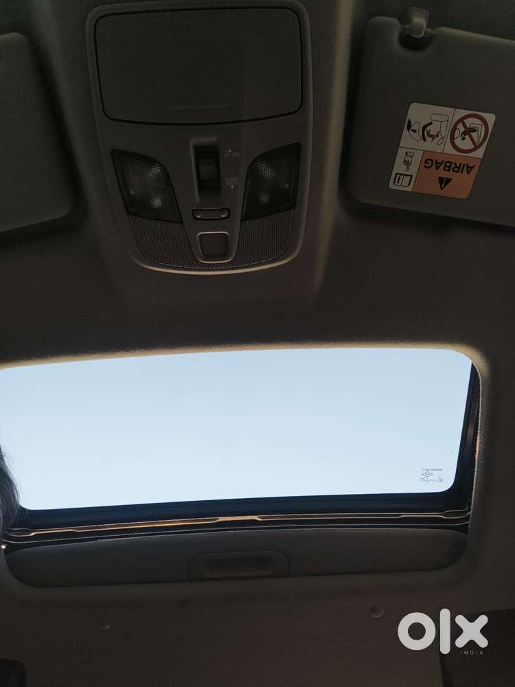 Maruti Suzuki Brezza 1.5 Zxi Plus Smart Hybrid, 2022