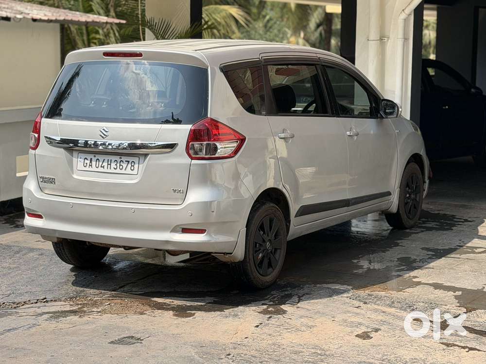 Maruti Suzuki Ertiga Vxi Shvs, 2018, Petrol
