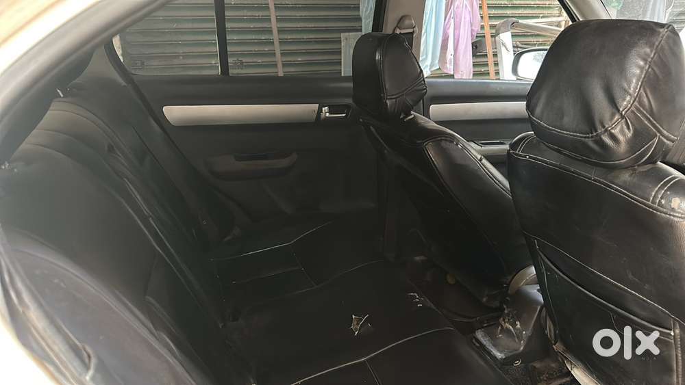 Maruti Swift Dzire 2010