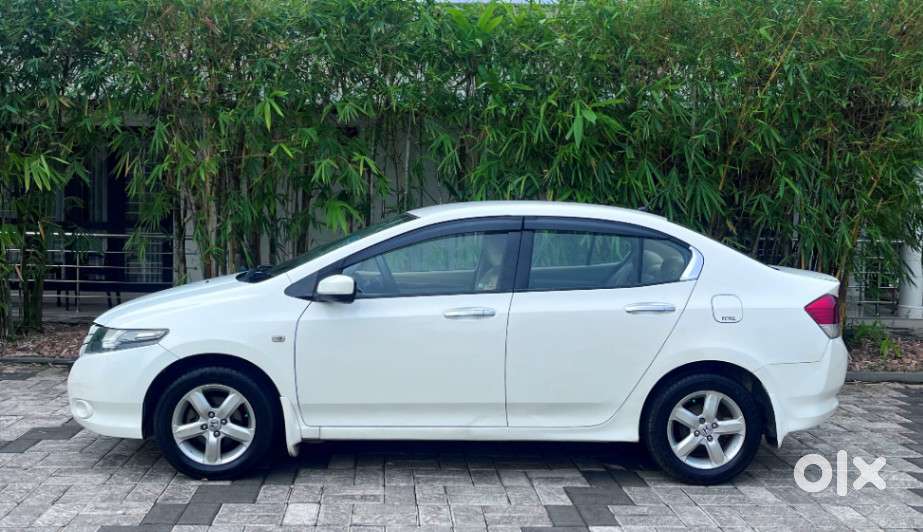 Honda City V At, 2011, Petrol