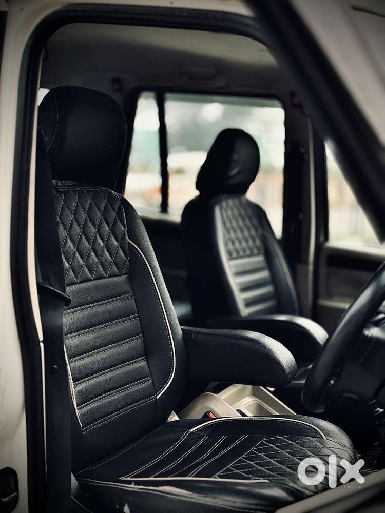 Mahindra Scorpio Classic 2.2 S 11 Mt 7 Str, 2023, Diesel