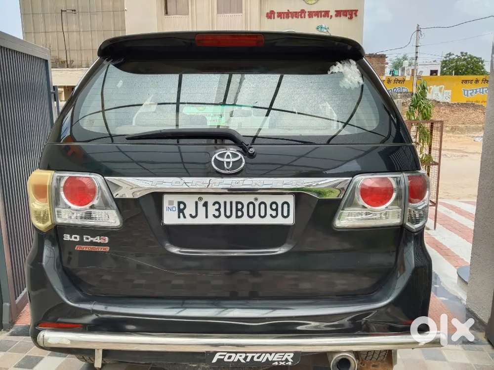 Toyota Fortuner Diesel 2012