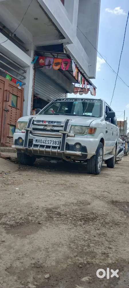 Chevrolet Tavera 2012 Diesel 18 Km Driven