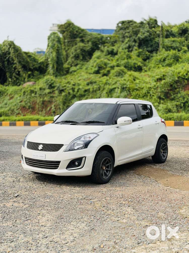 Maruti Suzuki Swift 1.2 Abs, 2017, Petrol