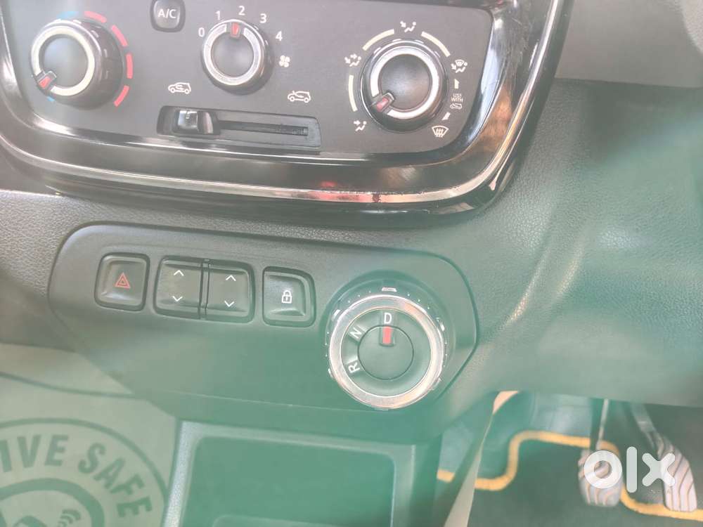 Renault Kwid 1.0 Rxt Amt Opt, 2017, Petrol