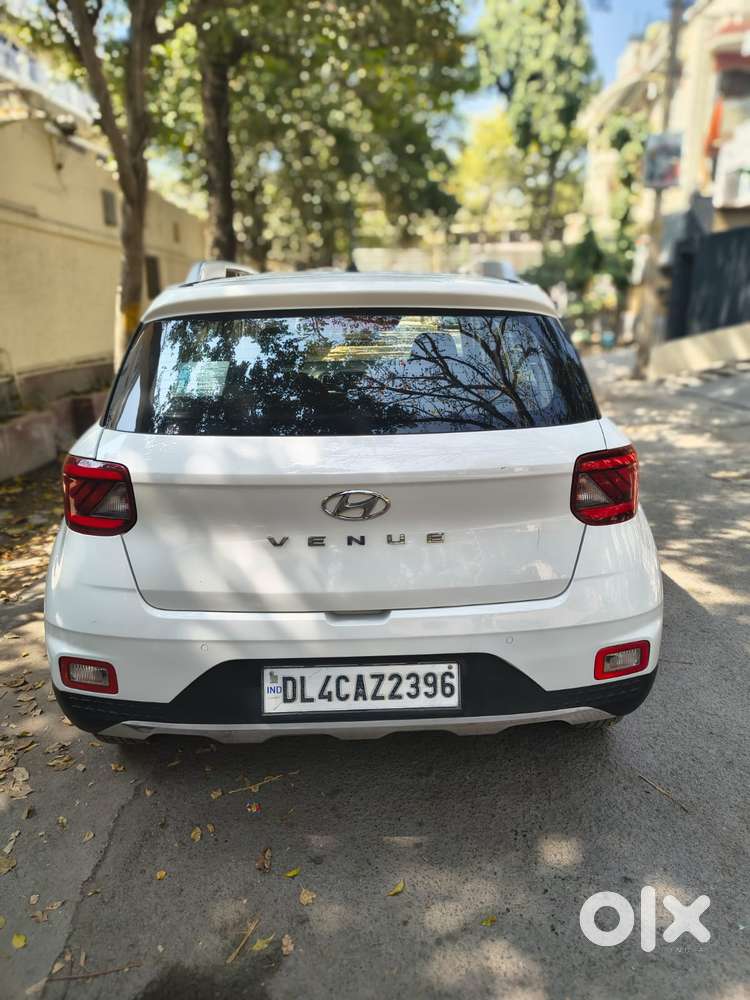 Hyundai Venue 1.2 S Plus, 2019, Petrol