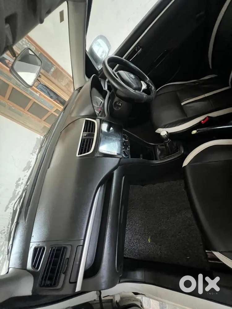 Maruti Suzuki Swift 2015