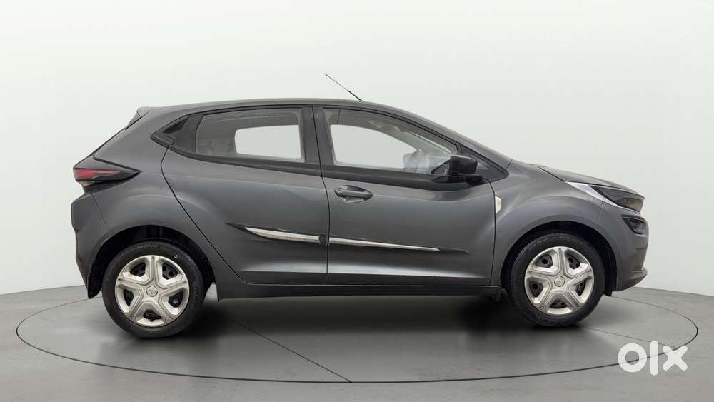 Tata Altroz Xm Plus Petrol, 2023, Petrol